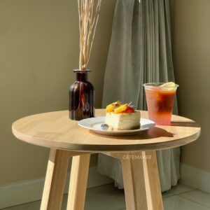 Top view of a natural parawood rectangle stool set