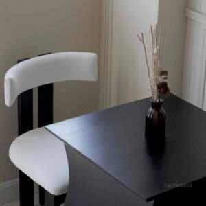 black-parawood-cafe-set-closeup.png