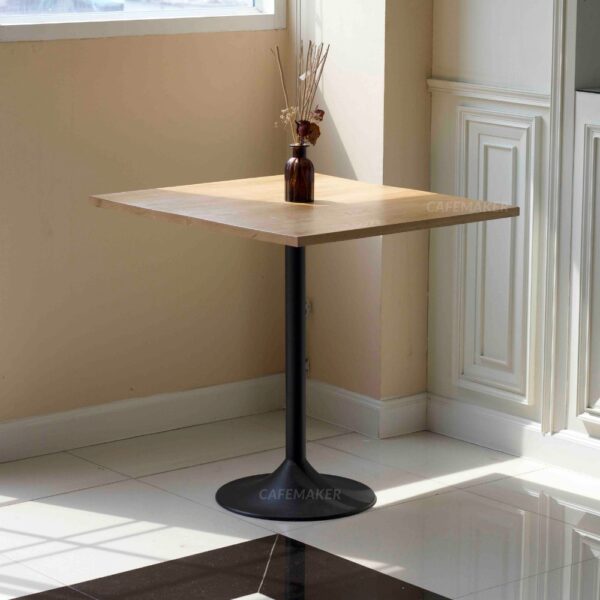 Oak top table with champagne leg and a flower decoration